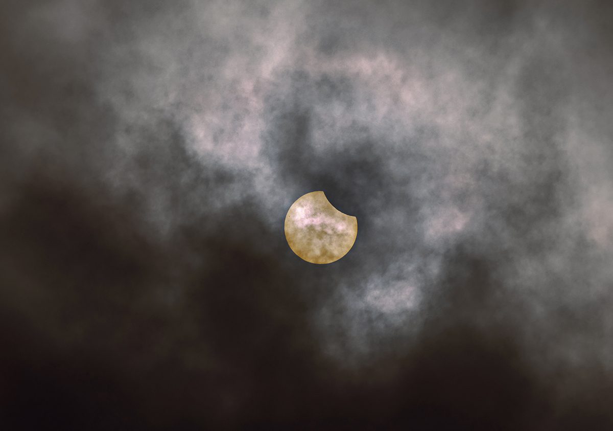 Partial solar eclipse, 29 March 2025. Egidio Veranda, Northern Italy. Equipment: Panasonic Fz10002 held freehand. Exposure: f/11 1/3200 sec, ISO 125. Software: Photoshop