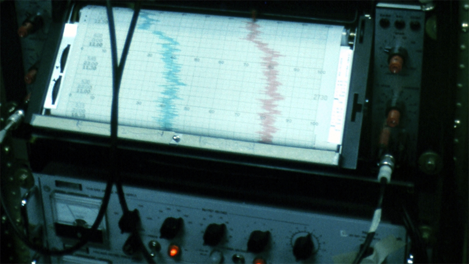 The occultation of Uranus begins to appear on the readout chart. A version of the readout can be seen at the National Air and Space Museum in Washington, DC. Credit: Jessica Mink/Doug Mink The occultation of Uranus begins to appear on the readout chart. A version of the readout can be seen at the National Air and Space Museum in Washington, DC. Credit: Jessica Mink/Doug Mink