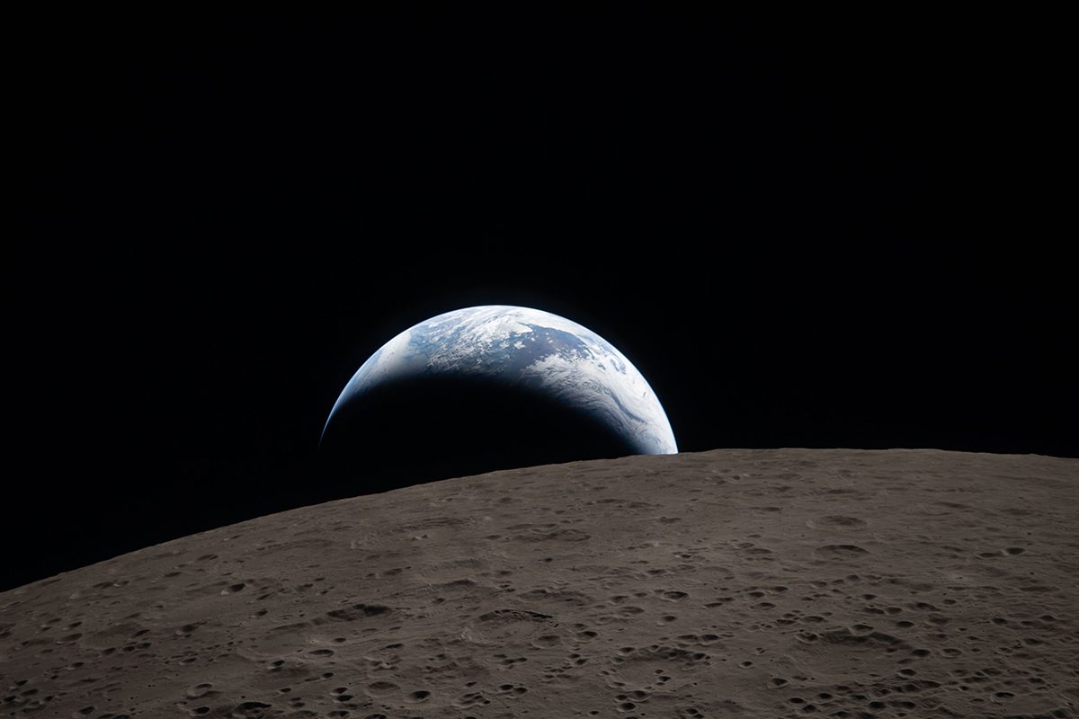 Earthset – an image of Earth setting behind the Moon – captured by the Artemis II crew on 6 April 2026. Credit: NASA