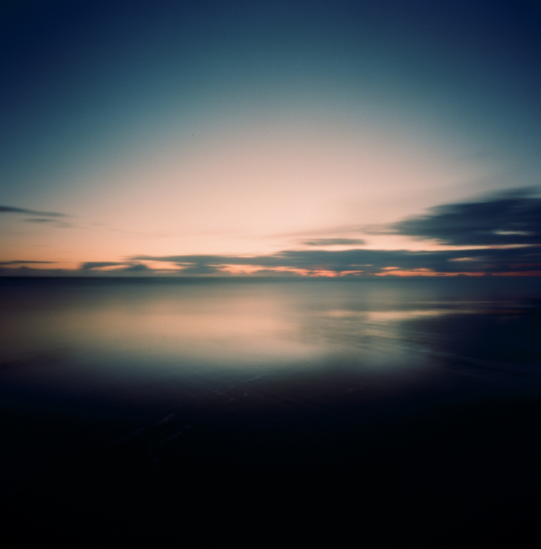 Image of a sunset made with a pinhole camera. Credit: Elizabeth Moehlmann / Getty Images