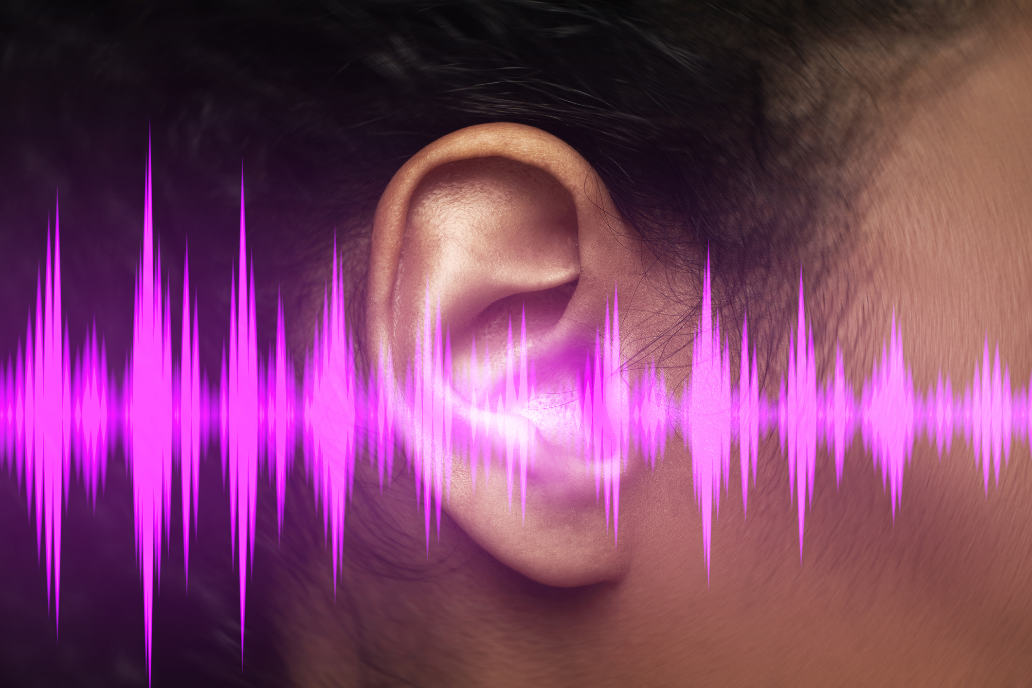 Soundwaves hit our ears, which our brain interprets as sound. Credit: Jun / Getty Images