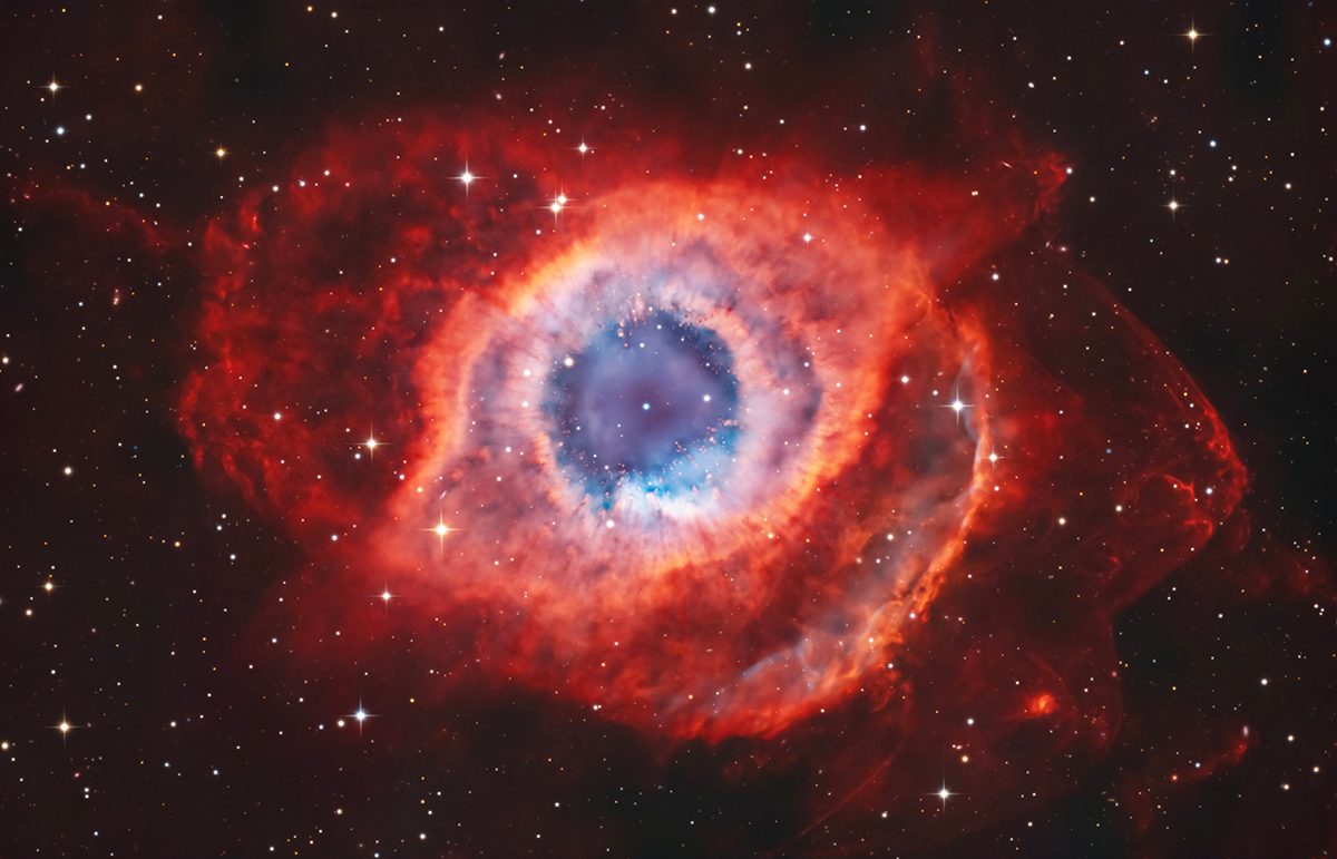 NGC 7293: The Helix Nebula © Humbert Cédric (France), Stars and Nebulae category. Taken with a TS-Optics 14″ ONTC f/5 telescope, 50-nm H-alpha and OIII filters, Optolong L-Pro 2″ and L-Ultimate 2″ filters, Sky-Watcher EQ8 mount, Player One Astronomy Poseidon-MM camera, 1,800 mm f/5, 180 x 300-second H-alpha exposures (15 hours), 120 x 300-second OIII exposures (10 hours), 60 x 300-second Optolong L-Pro 2″ exposures (5 hours), 130 x 300-second Optolong L-Ultimate 2″ exposures (10 hours 50 minutes), 43 hours total exposure. Location: Elqui Province, Coquimbo, Chile, 14 September 2025