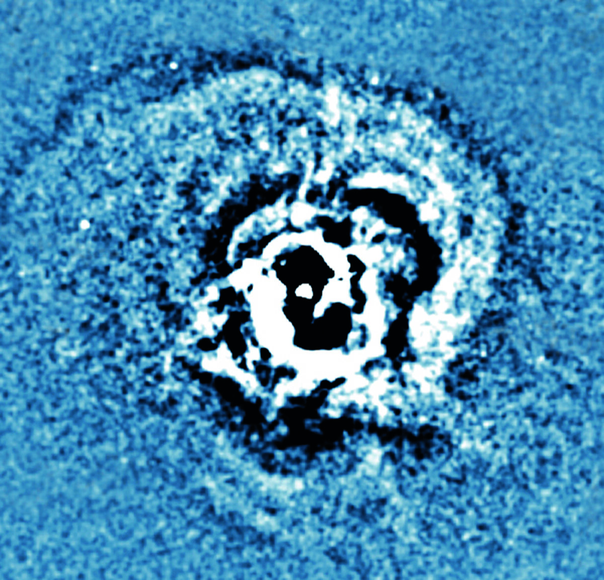 An X-ray image of the Perseus cluster showing sound waves thought to have been produced by a black hole. Credit: NASA/CXC/IoA/A.Fabian et al.