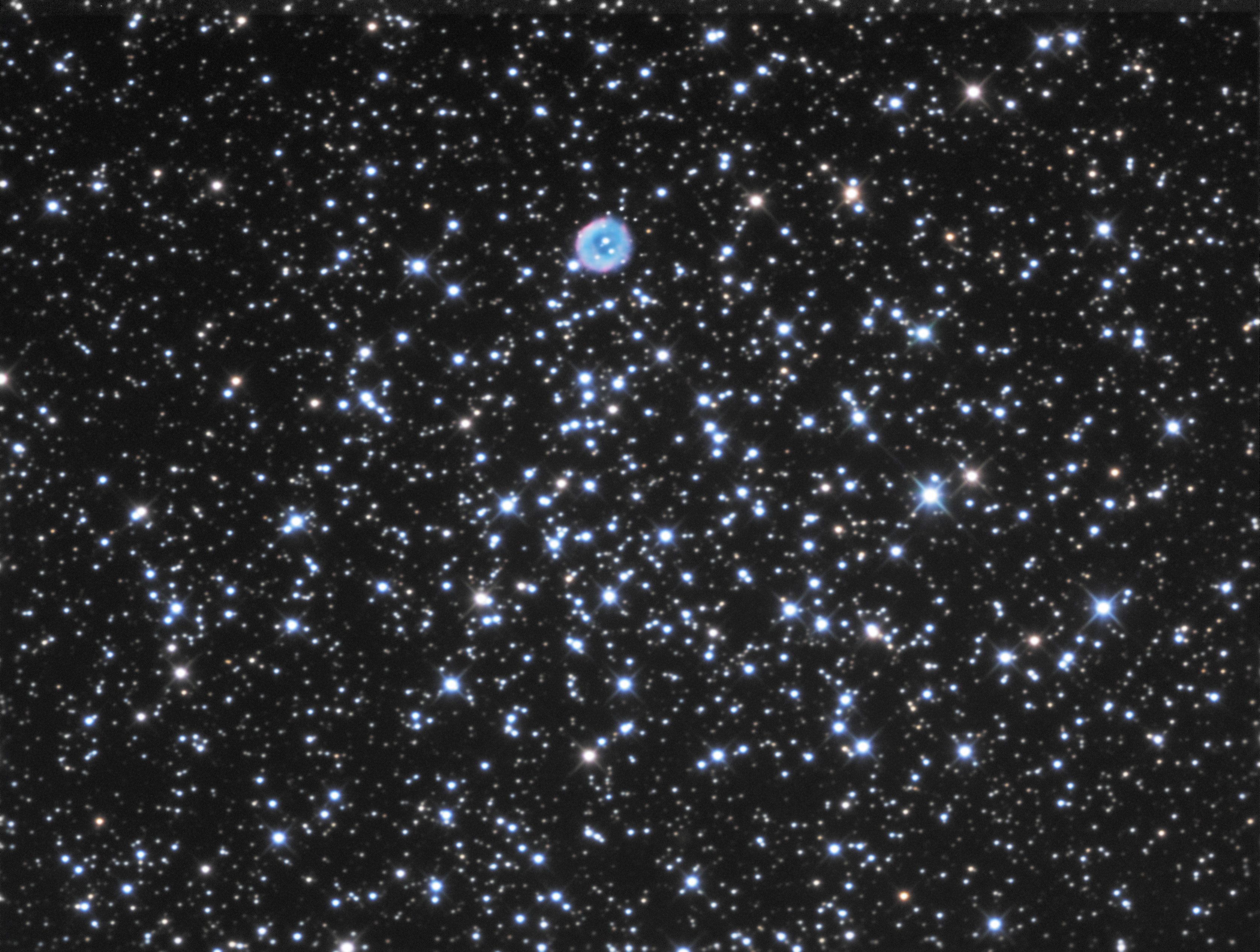 M46 and NGC 2438 by Dan Crowson, Animas, New Mexico, USA. Equipment: SBIG STF-8300M, Astro-Tech AT12RCT.