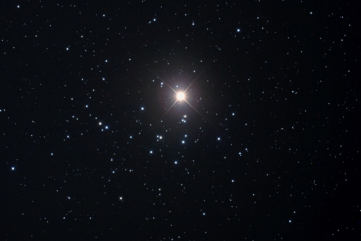 Mars and the Beehive Cluster, photographed by Pete Lawrence