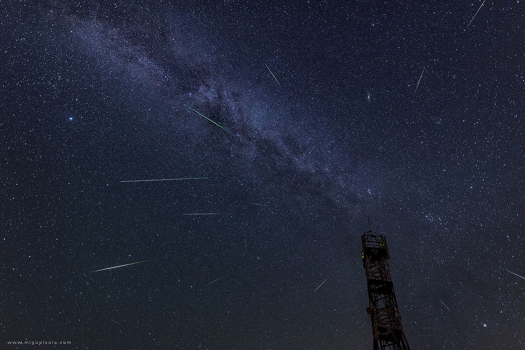 Perseid meteor shower Juan Miguel Sala, Moya, Cuenca, Spain, 13 August 2021 Equipment: Nikon D850 DSLR, Sigma Art 14mm lens, Benro tripod Perseid meteor shower Juan Miguel Sala, Moya, Cuenca, Spain, 13 August 2021 Equipment: Nikon D850 DSLR, Sigma Art 14mm lens, Benro tripod