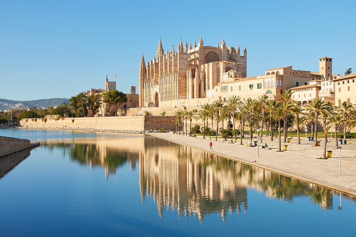 The Cathedral of Santa Maria of Palma in Mallorca. Credit: David Soanes Photography / Getty Images