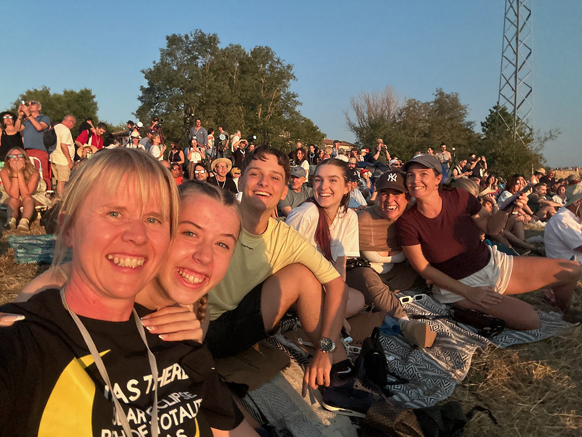 moment after totality with friends