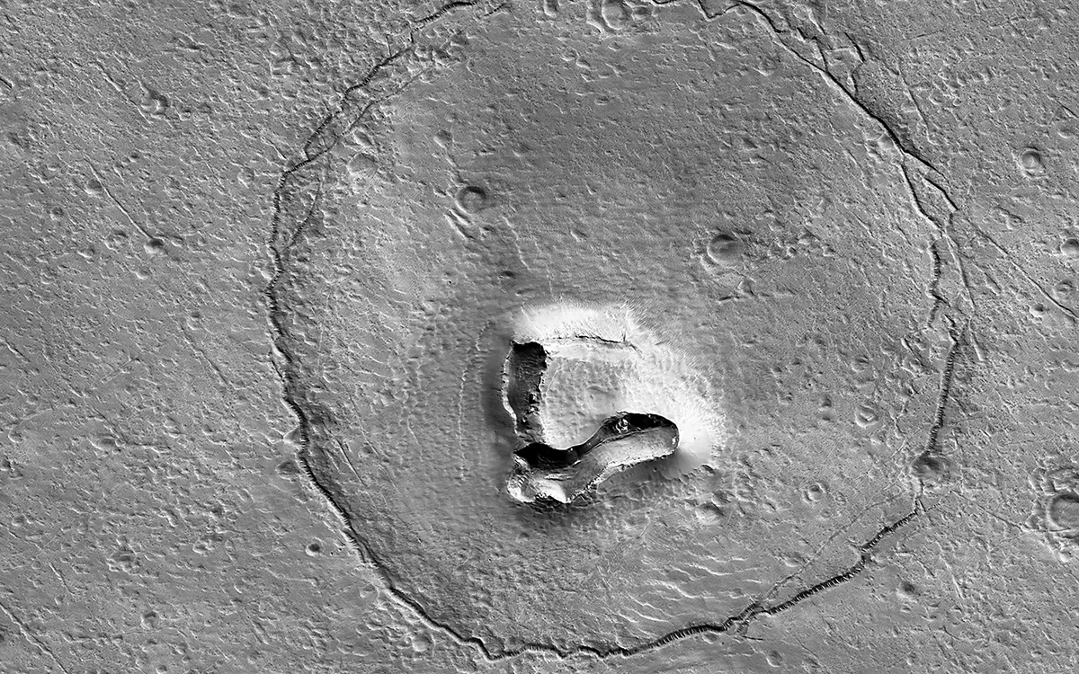 The 'bear face' formation on Mars, as seen by the Mars Reconnaissance Orbiter on 12 December 2026. Credit: NASA/JPL-Caltech/University of Arizona