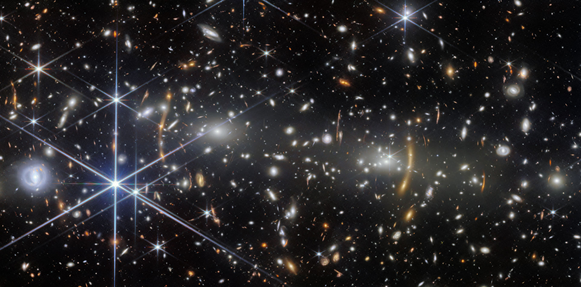 Galaxy cluster MACS J0553.4-3342 James Webb Space Telescope, 3 July 2026 Credit: ESA/Webb, NASA & CSA, S. Fujimoto