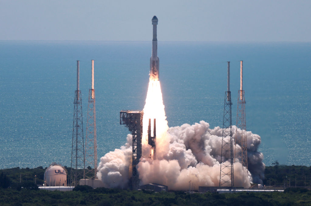 Boeing’s Starliner spacecraft launches from Cape Canaveral, Florida, 5 June 2024, marking its first crewed flight to the International Space Station. Photo by Joe Raedle/Getty Images