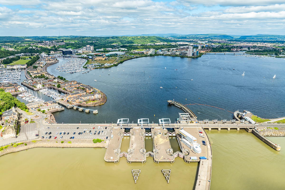 In Cardiff? Try Cardiff Bay Barrage as a viewing point for the August 2026 solar eclipse. Credit: Chunyip Wong