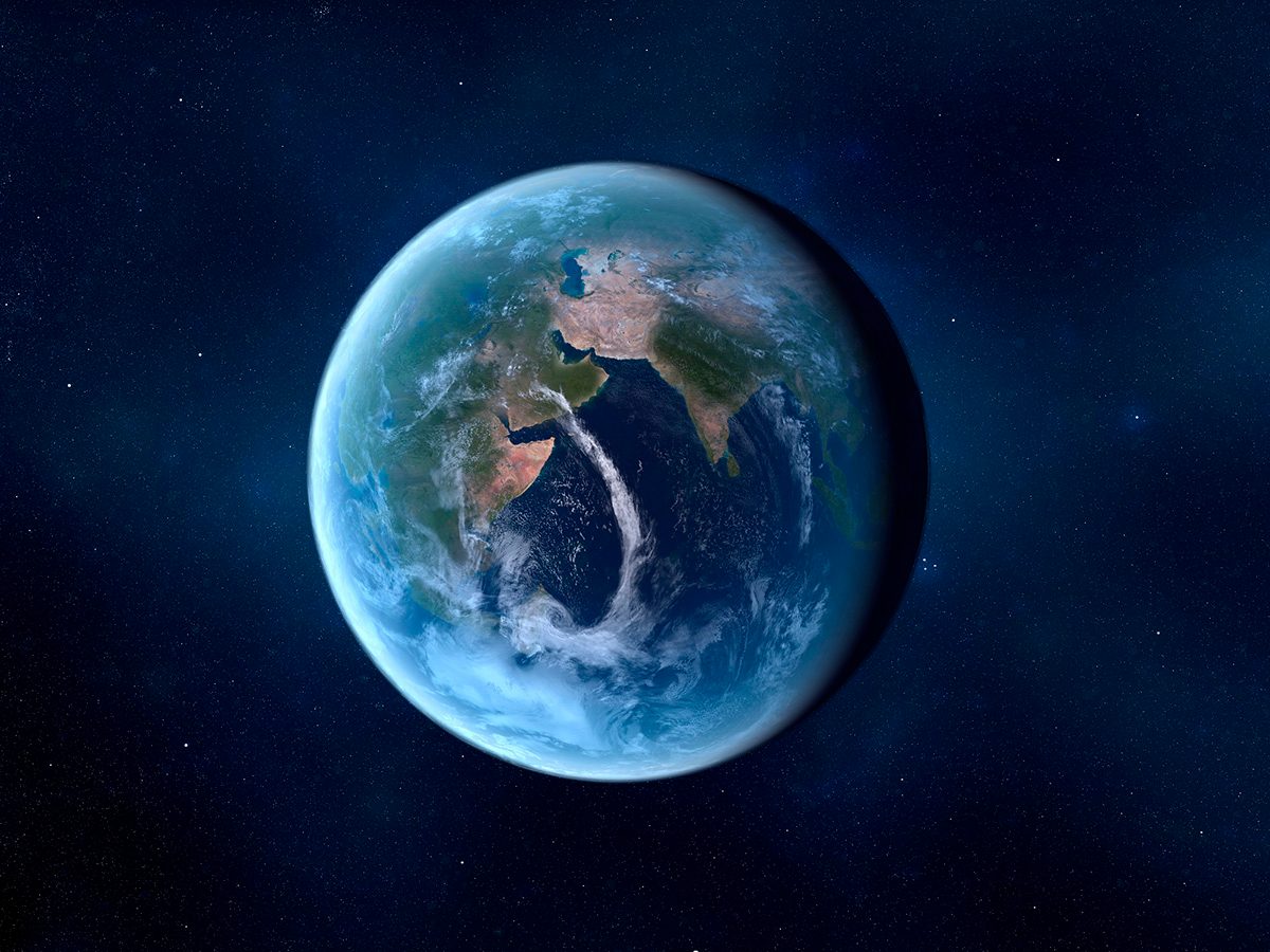 Earth-like alien planet. Credit: SCIEPRO / Getty Images
