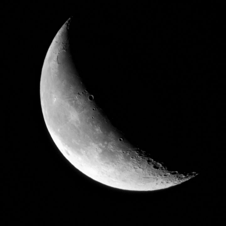 The Moon Michael Cassidy, County Meath, Ireland, 19 January 2020 Equipment: Samsung S10e smartphone, Sky-Watcher 200P Skyliner Dobsonian