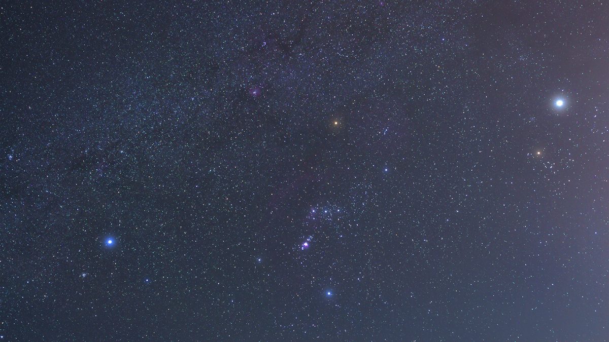 Orion, Mars and Jupiter, captured by Filippo Galati, Costa di Carro, Sampieri, Sicily, Italy, 23 February 2025. Equipment: Sony ILCE-7M3 camera, Sony 20mm FE f/1.8 lens, StarAdventurer tracking mount. Sky: 51x80s f/3.2 ISO 800. Landscape: 60s f/5 ISO 1000 Software: Sequator + Adobe Photoshop