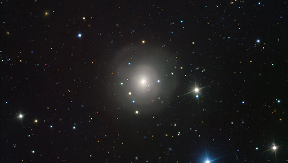 An image by ESO’s Very Large Telescope of galaxy NGC 4993. The aftermath of the explosion of a pair of merging neutron stars, a kilonova, can be seen just above and to the left of the centre of the galaxy.
Credit: ESO/A.J. Levan, N.R. Tanvir