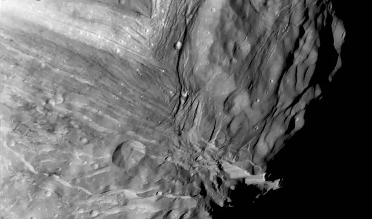 A view of Uranus's moon Miranda, captured by the Voyager 2 spacecraft on 24 January 1986. Credit: NASA/JPL