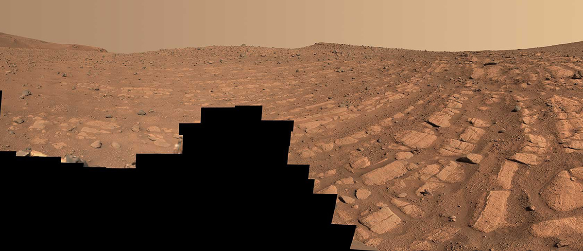 Bands of rocks on Mars in a region called 'Skrinkle Haven' that could have been formed by a fast, deep river. Credit: NASA/JPL-Caltech/ASU/MSSS
