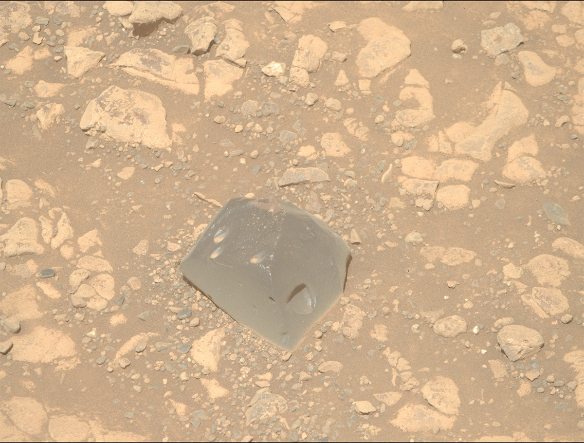 Image from NASA’s Mars Perseverance rover showing the ‘Skull Hill’ dark-toned float rock, 11 April 2025. Credit: NASA/JPL-Caltech/ASU