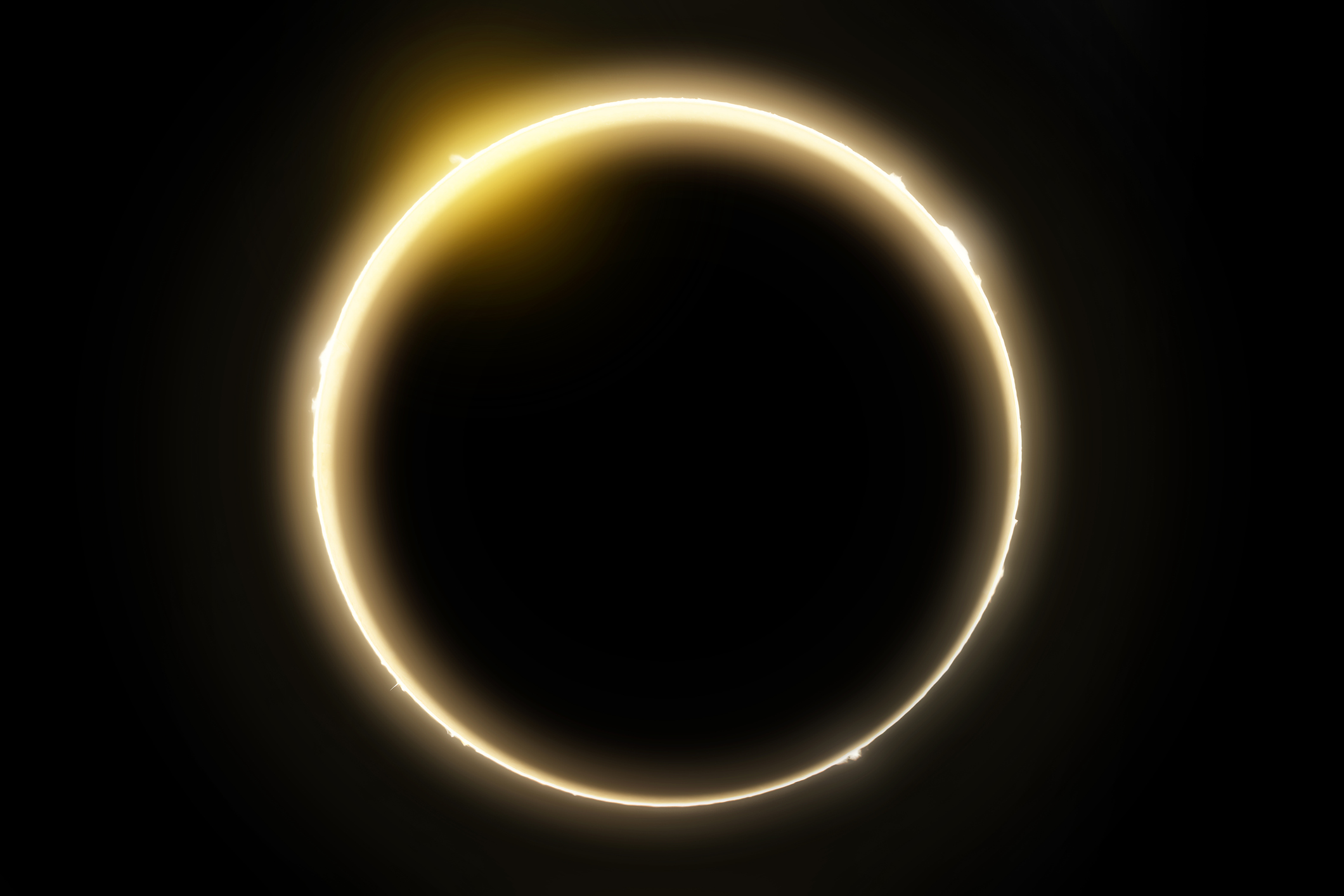 Annular solar eclipse captured from Nerja, Andalusia, south of Spain. Credit: Javier Zayas Photography / Getty Images