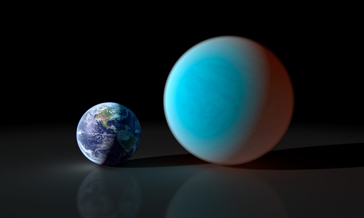 An artist's concept showing how exoplanet 55 Cancri e compares with Earth. 55 Cancri e has a mass 7.8 times and a radius just over twice that of our own planet, making it a 'super Earth'. Credit: NASA/JPL-Caltech/R. Hurt (SSC)