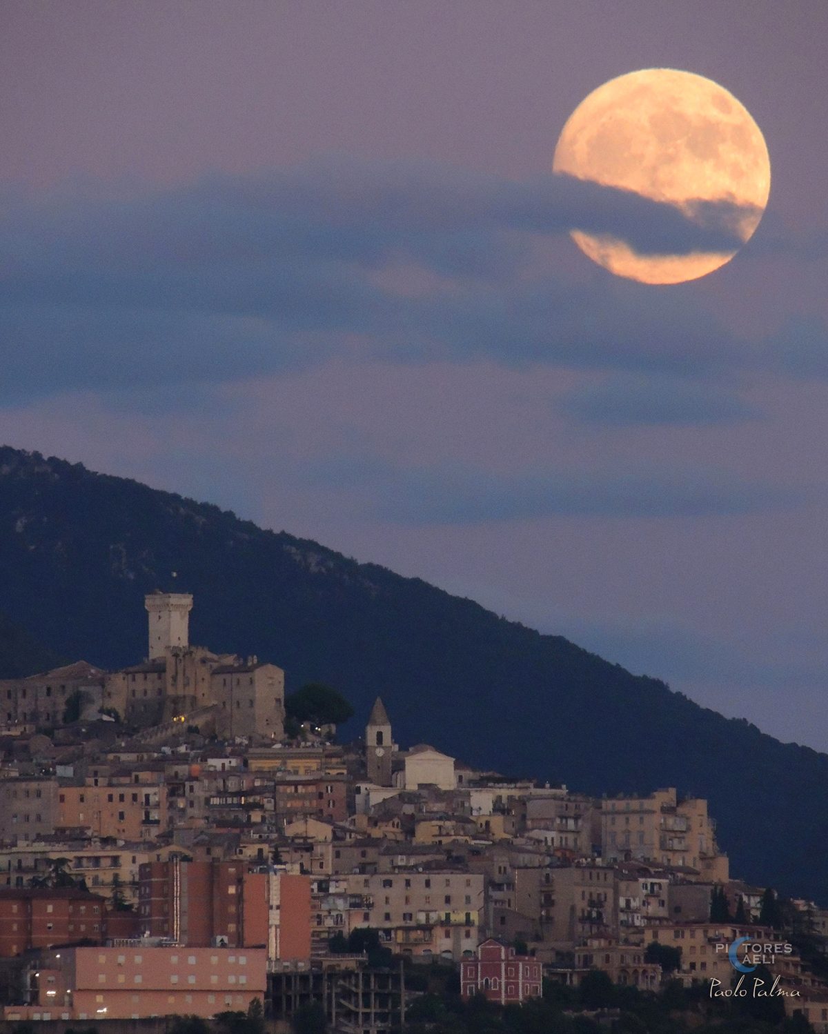 The 2025 Buck Moon captured by Paolo Palma over Palombara Sabina near Rome, Italy, 9 July 2025. Single shots taken with a Nikon Coolpix P510 camera