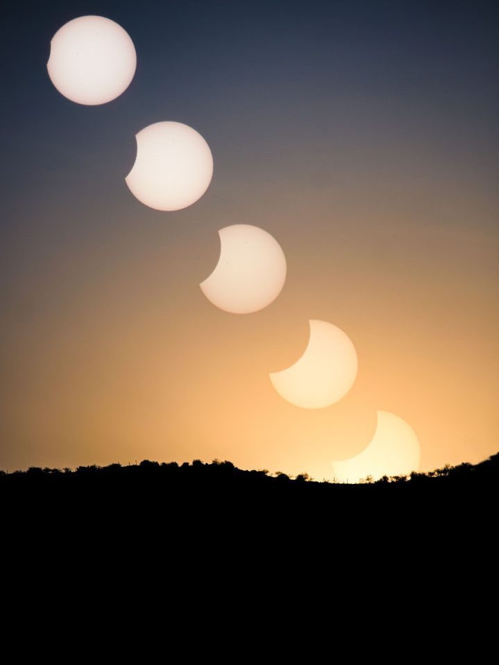 Partial solar eclipse Tomás Andonie, Santiago, Chile, 30 April 2022 Equipment: Nikon D3300 DSLR, Nikkor 55–300mm lens, Baader solar filter, Sky-Watcher Star Adventurer 2i, K&F Concept tripod