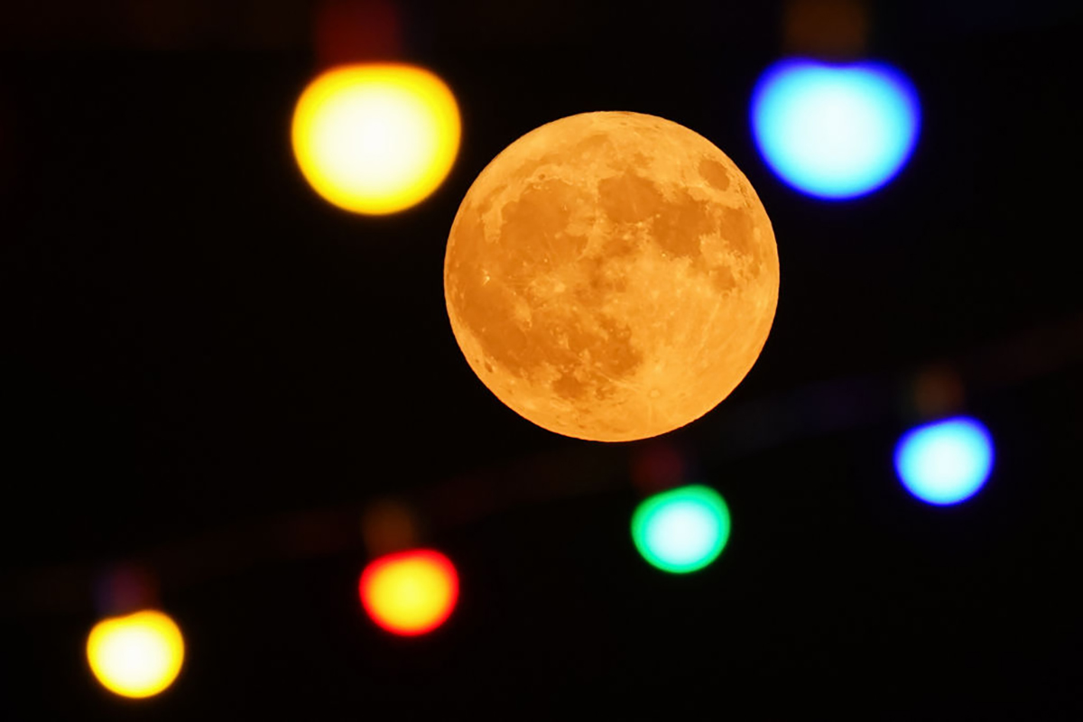 Full Moon rising in Duhok, Iraq, 19 August 2024. Photo by Ismael Adnan Yaqoob/Anadolu via Getty Images