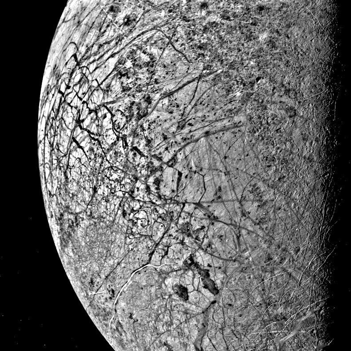 Europa's cracked surface, as seen by the Voyager 2 spacecraft, 9 July 1979. Credit: NASA/JPL